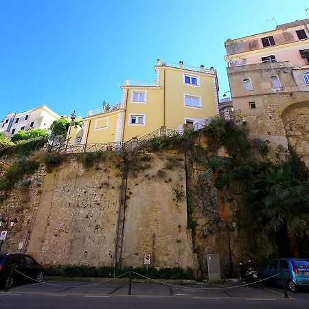 Il Viaggiatore Gaeta Medievale B&B-3