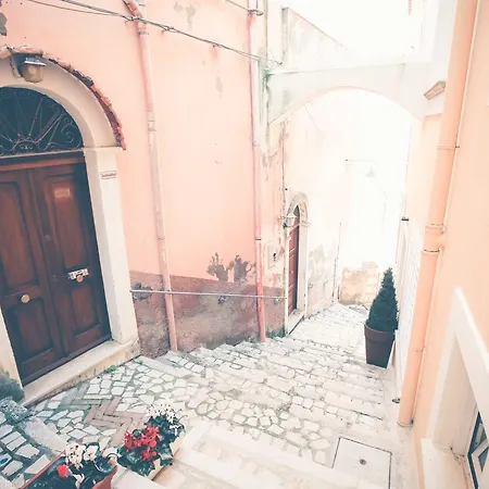 Il Viaggiatore Gaeta Medievale B&B-2